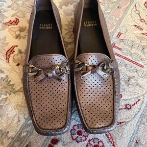 Stuart Weitzman Brnze leather Loafers with Buckle Detail